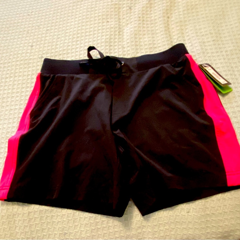 4 Pairs Tek Gear DryTek Shorts Medium New with and without tags.